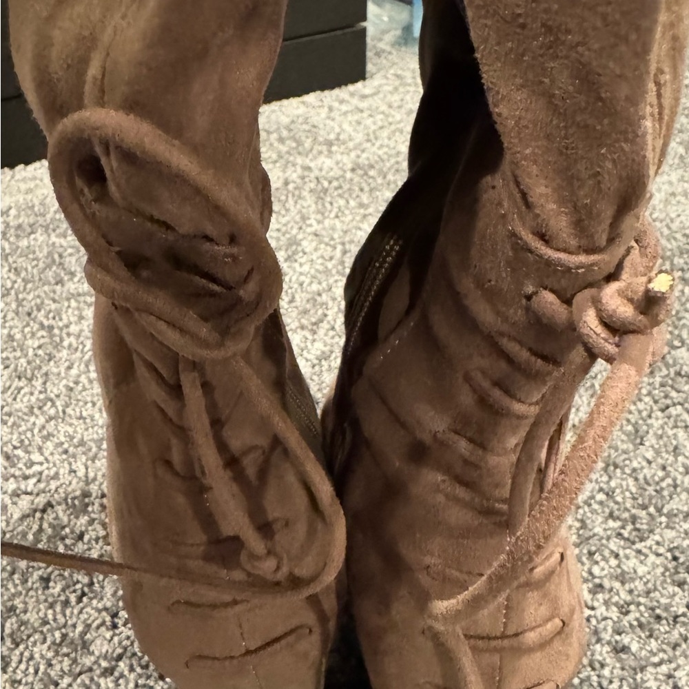Journee Women's Taupe Wide Calf Knee-High Boots Size 8 EUC - Picture 11 of 16